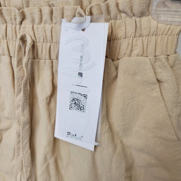 ROMWE High Rise Shorts - Picture 3 of 5